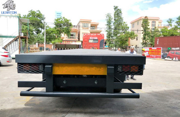 2 Axles 35T Flatbed Container Transport Semi Truck Trailer